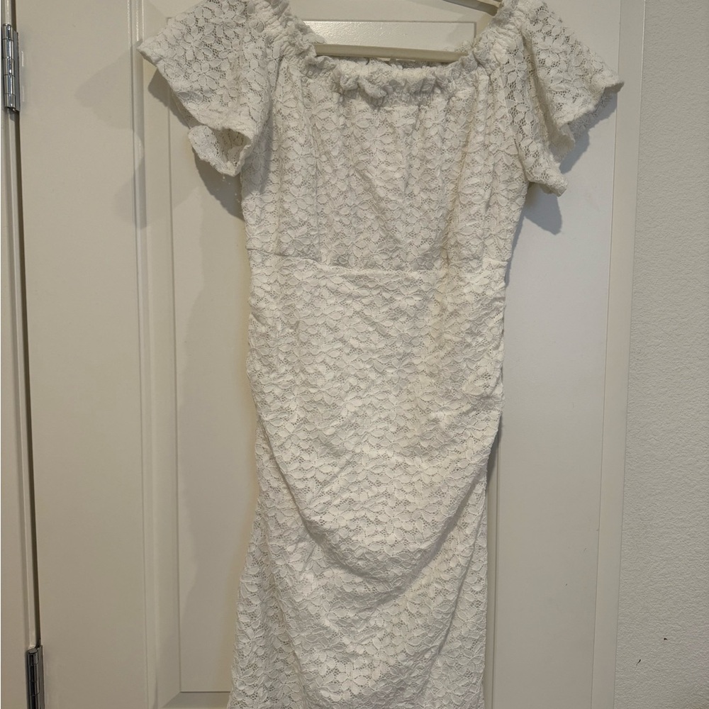 Motherhood Maternity lace dress